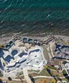 565960cd-1f9d-5134-a745-332007ea8b3a_mid